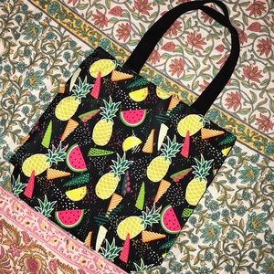 1 HR SALE!!! NWT✨ FRUIT SUMMER TOTE BAG 